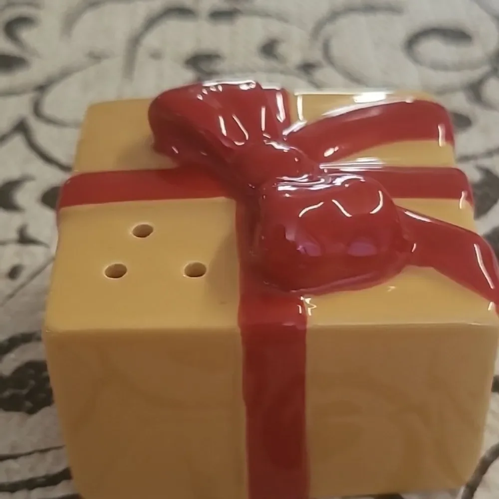 Hallmark Salt and Pepper Shakers and Tray